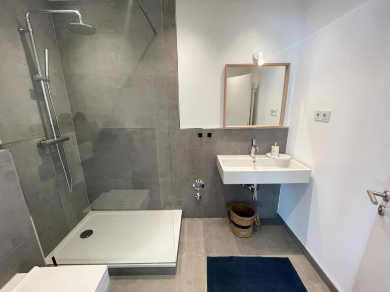 badezimmer–faehrstrasse–001